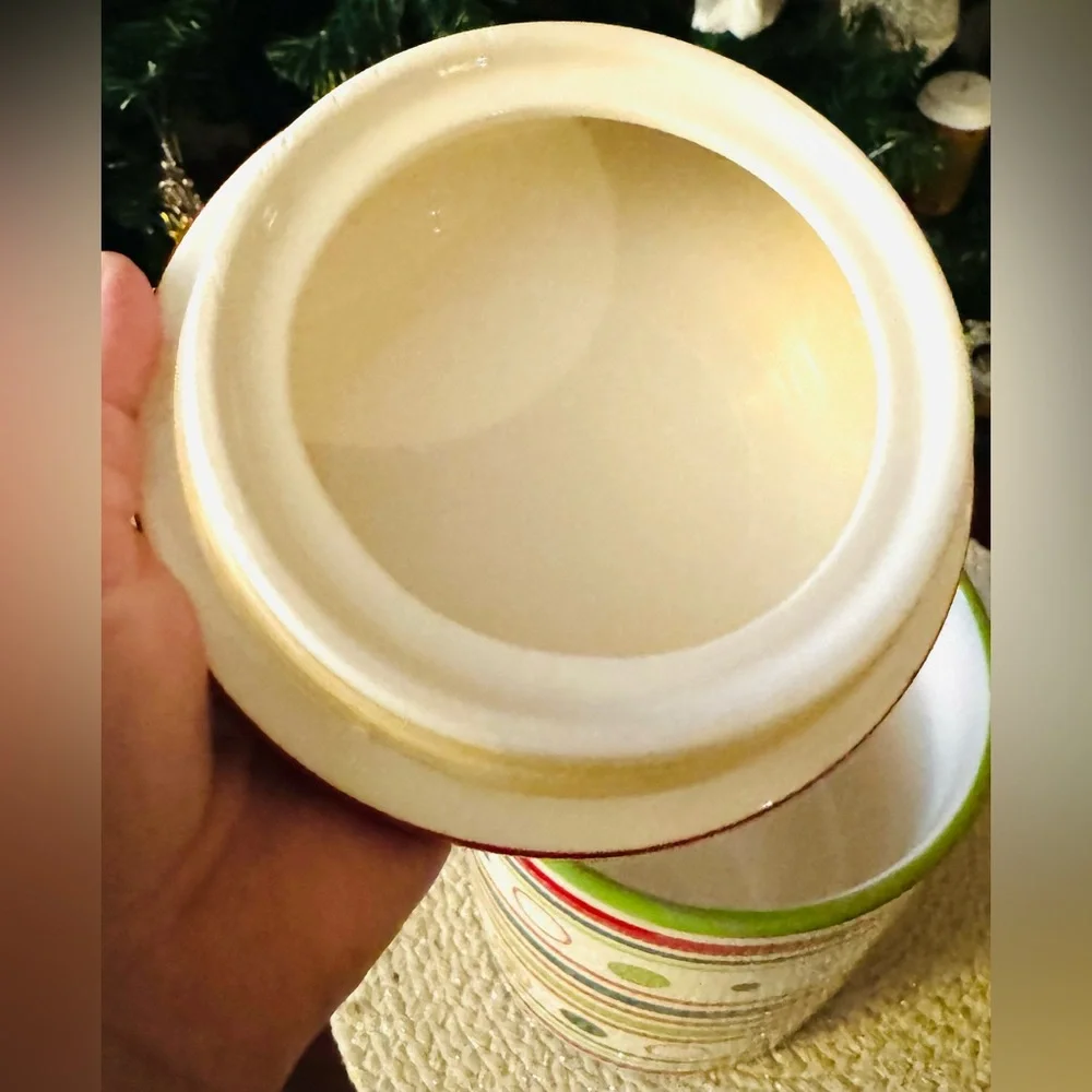 Crate & Barrel Holiday Ceramic Canister w/ Lid – Red Green Christmas Storage Jar
